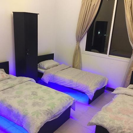 Diamond Hostel Doha Buitenkant foto
