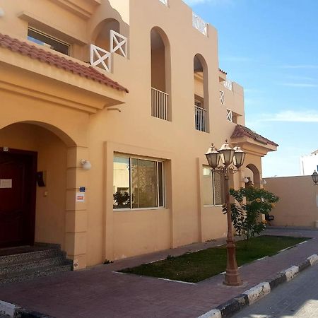 Diamond Hostel Doha Buitenkant foto