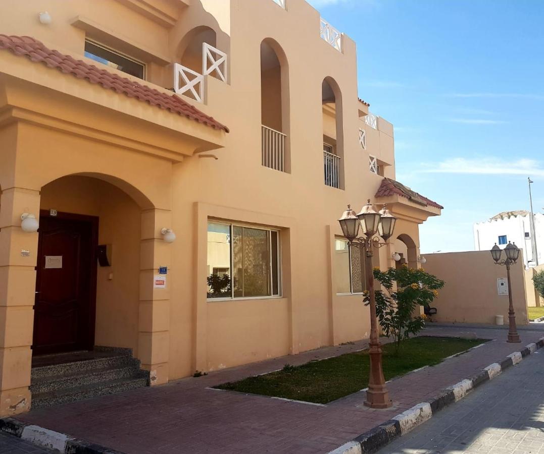 Diamond Hostel Doha Buitenkant foto